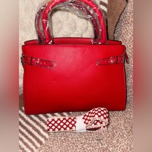 FOCUS - red faux leather top-handle handbag w/ detachable fabric shoulder strap